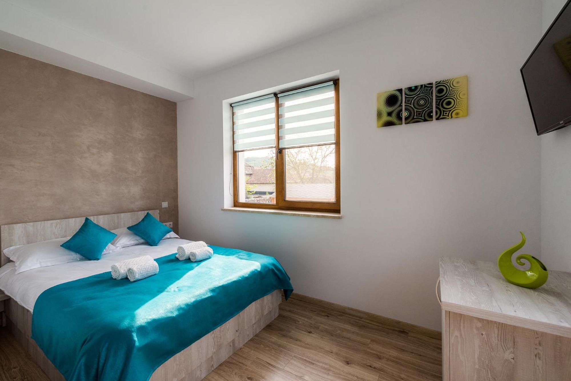 Hotel Casa Sorriso à Turda Extérieur photo