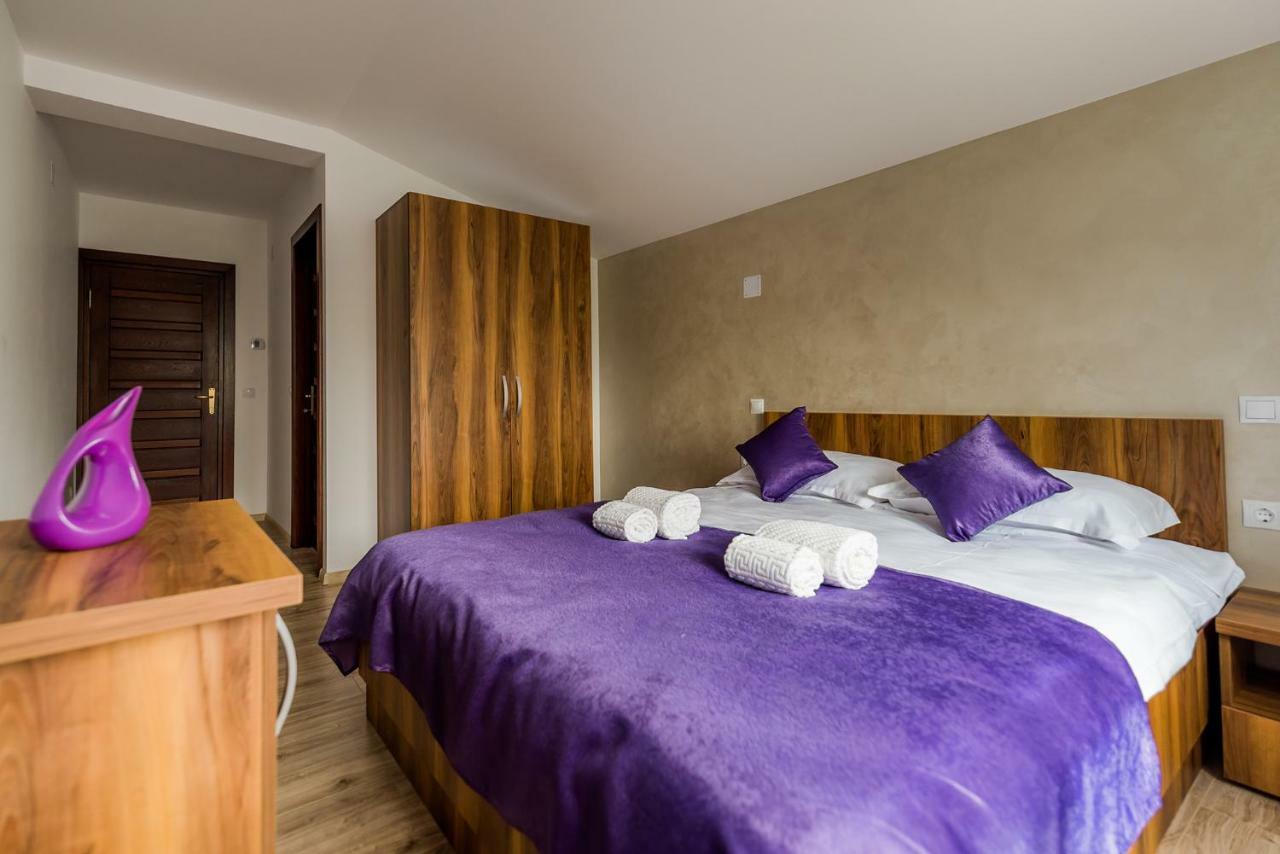 Hotel Casa Sorriso à Turda Extérieur photo