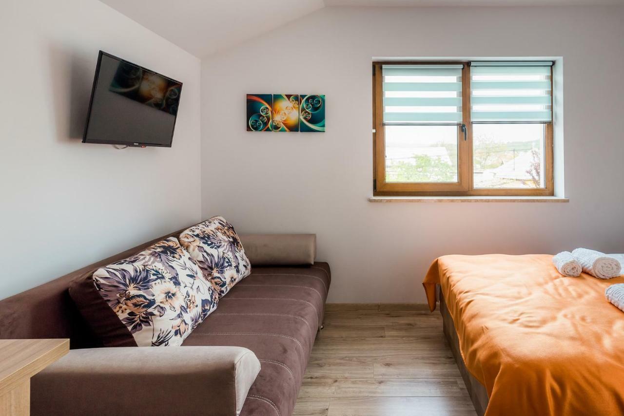 Hotel Casa Sorriso à Turda Extérieur photo