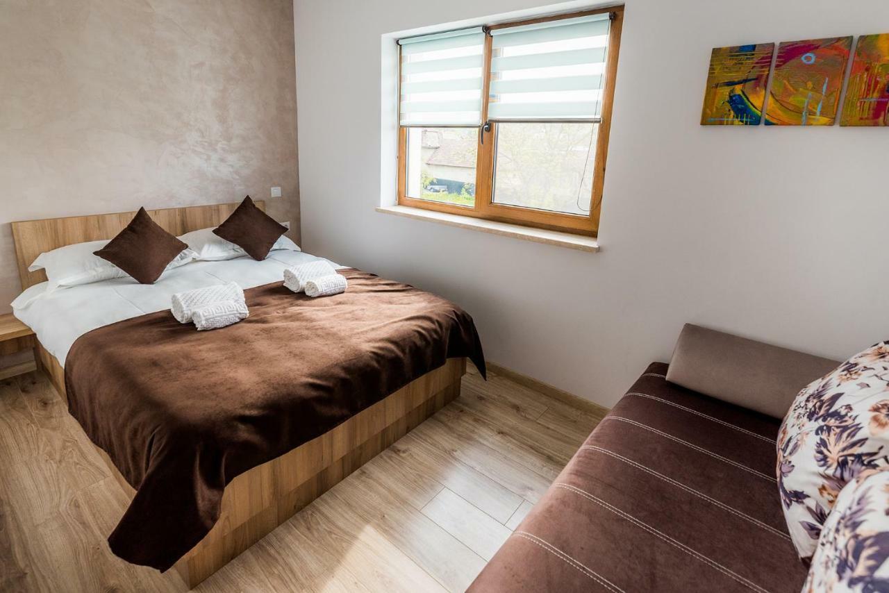 Hotel Casa Sorriso à Turda Extérieur photo
