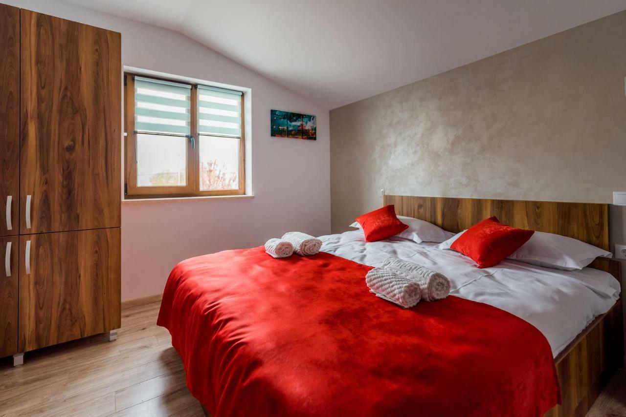 Hotel Casa Sorriso à Turda Extérieur photo